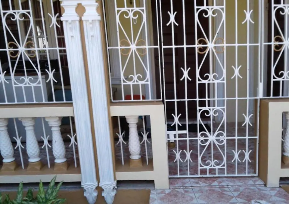 Ocean Breeze Retreat Jamaica Ocho Rios Getaway Apartment